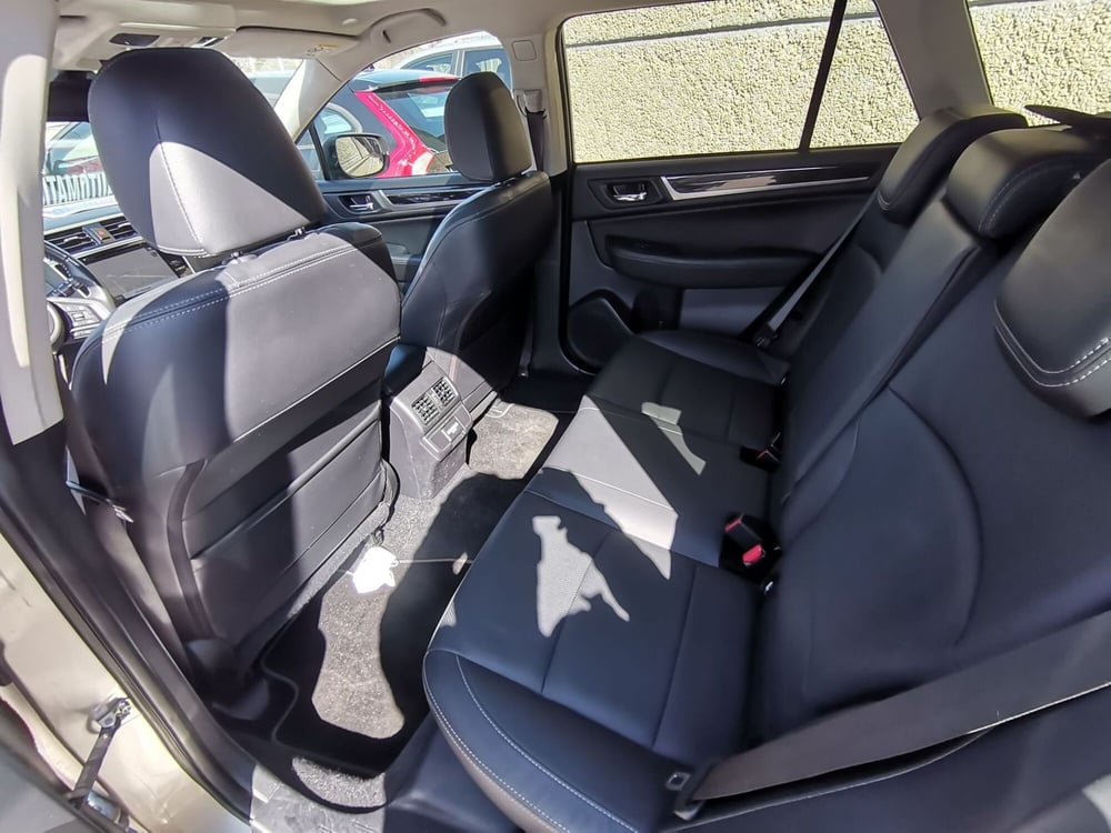 Subaru Outback usata a Ravenna (11)