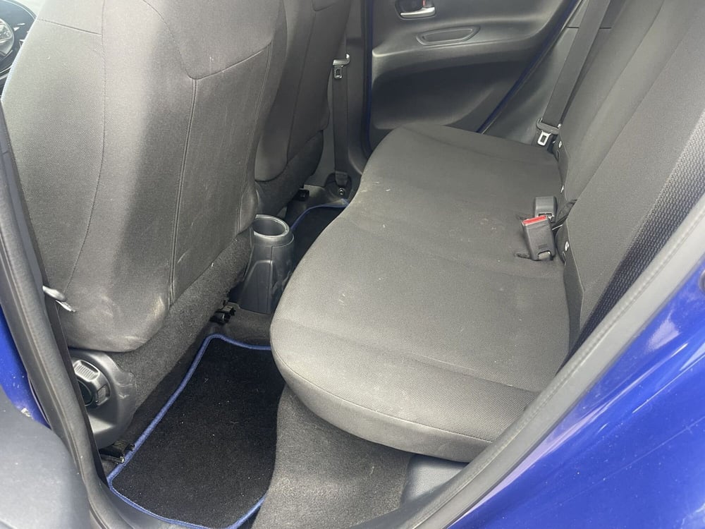 Toyota Aygo X usata a Bologna (8)