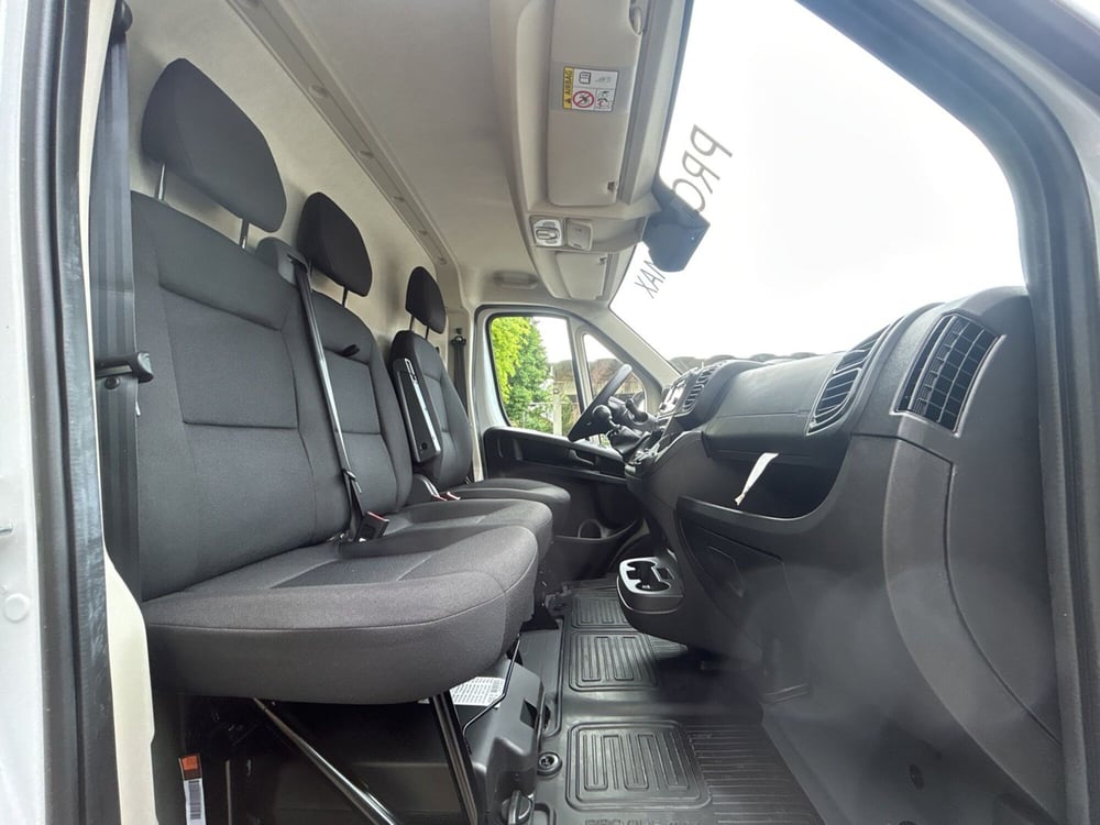 Toyota Proace Max Furgone nuova a Bologna (11)
