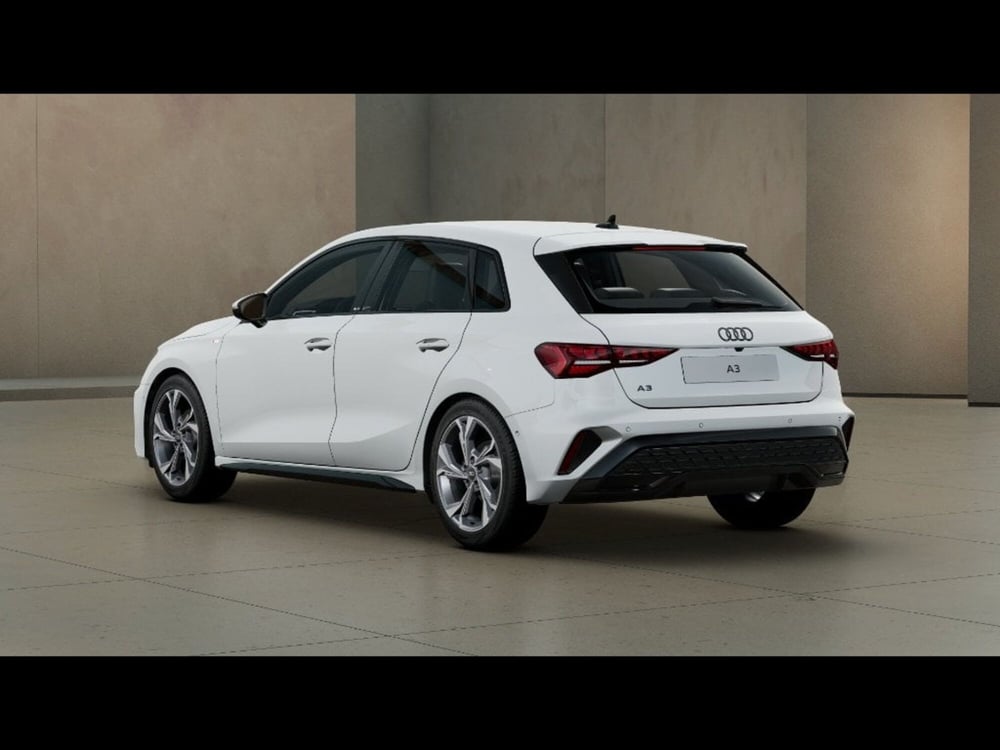 Audi A3 Sportback nuova a Livorno (3)