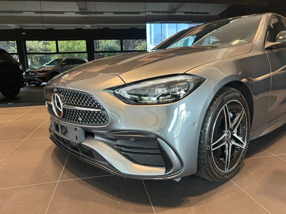 Mercedes-Benz Classe C nuova a Firenze (9)