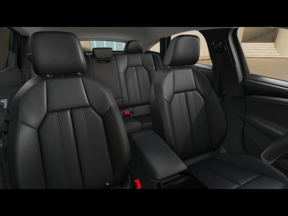 Audi A6 Sportback e-tron nuova a Livorno (11)