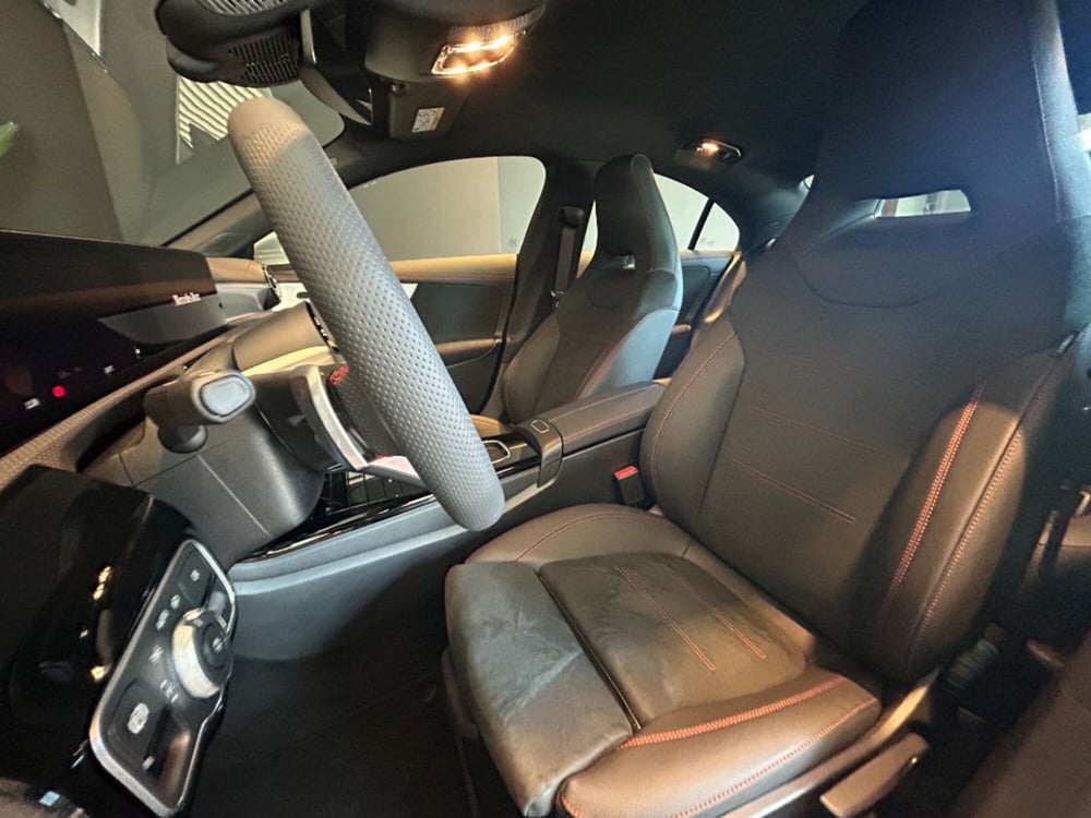 Mercedes-Benz CLA Shooting Brake nuova a Firenze (10)
