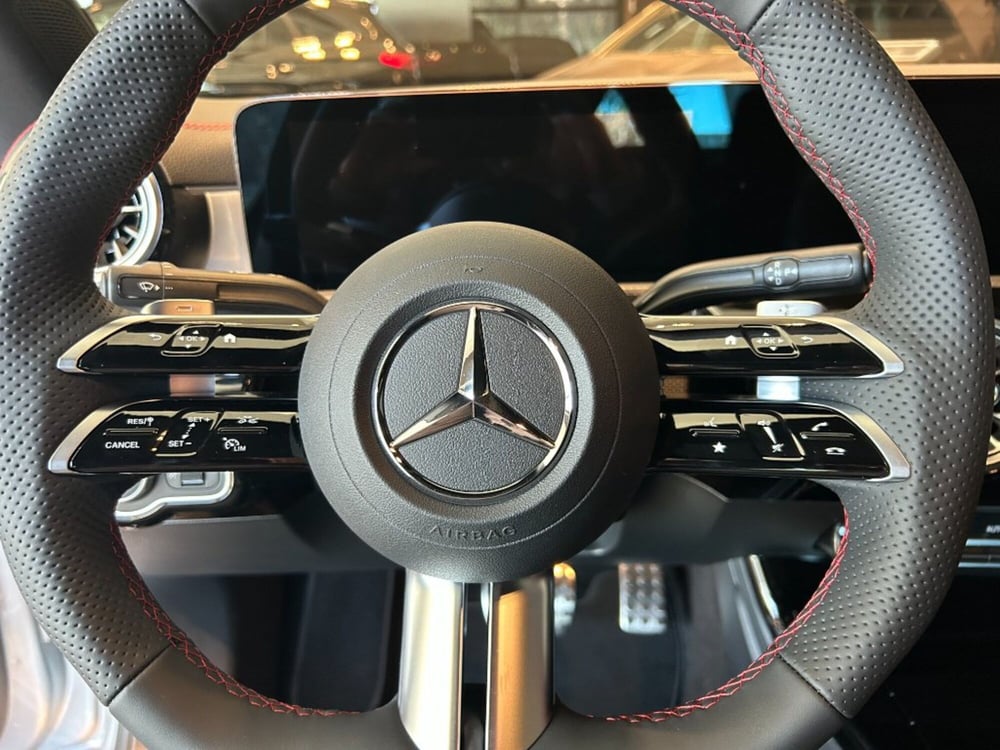 Mercedes-Benz CLA Shooting Brake nuova a Firenze (15)