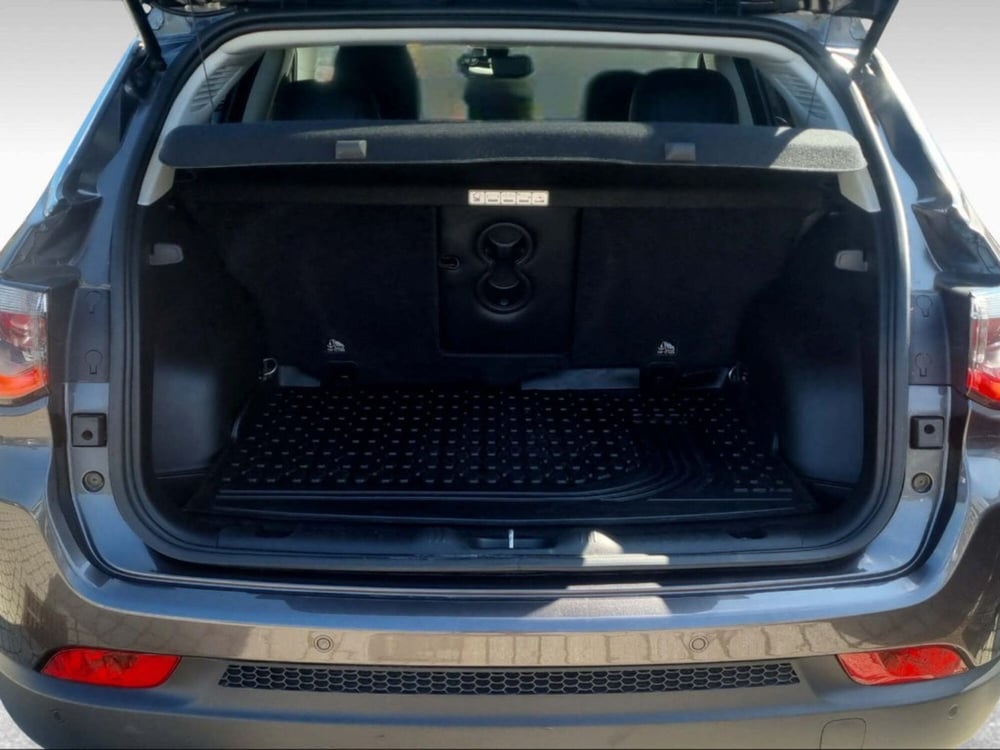 Jeep Compass usata a Livorno (14)