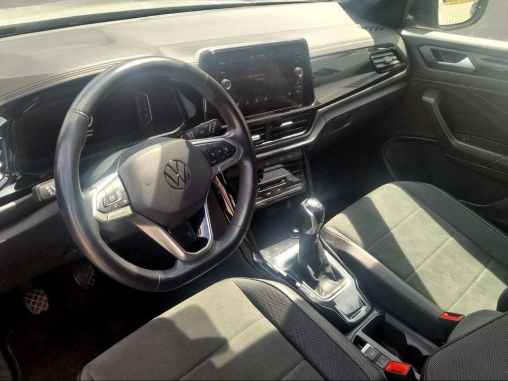 Volkswagen T-Roc usata a Livorno (6)