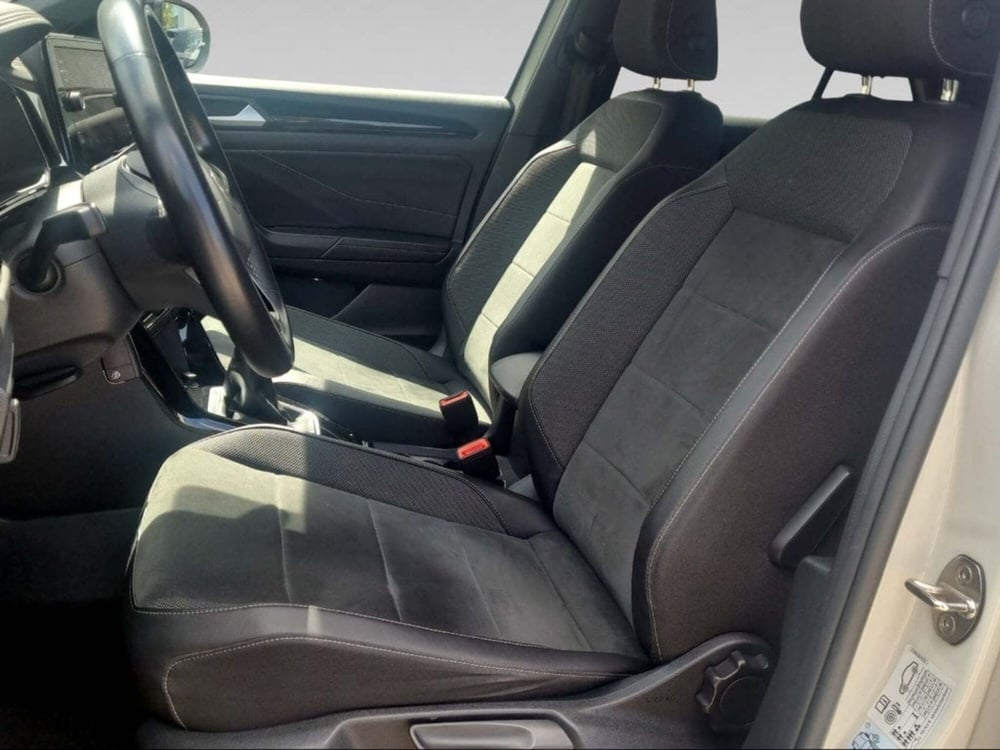 Volkswagen T-Roc usata a Livorno (9)