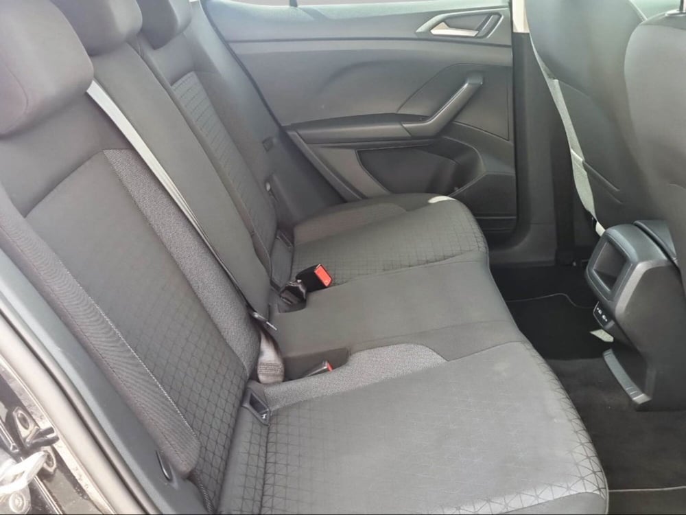 Volkswagen T-Cross usata a Livorno (11)
