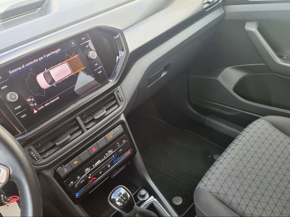Volkswagen T-Cross usata a Livorno (13)