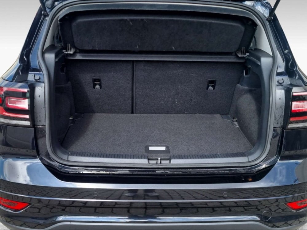 Volkswagen T-Cross usata a Livorno (14)