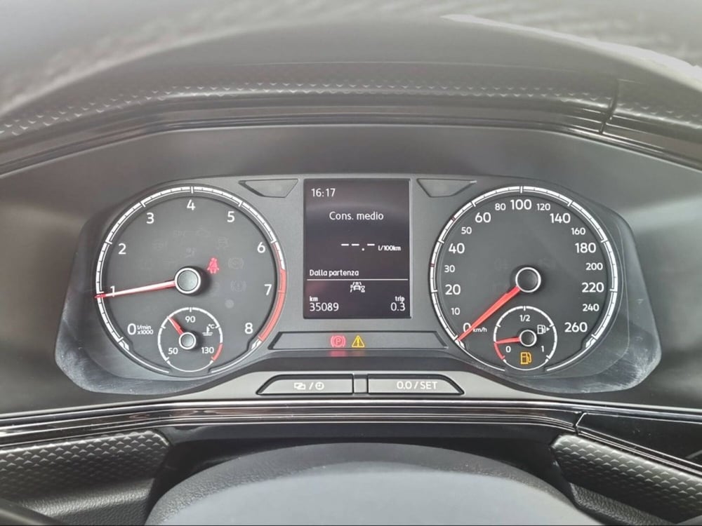Volkswagen T-Cross usata a Livorno (7)