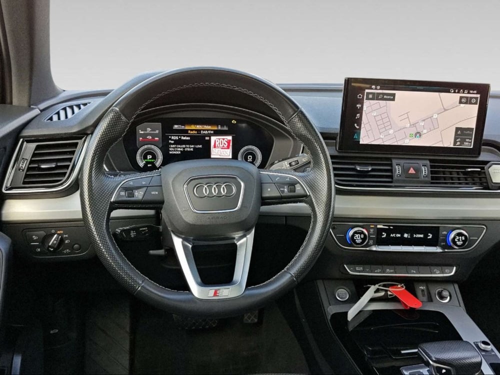 Audi Q5 Sportback usata a Livorno (8)