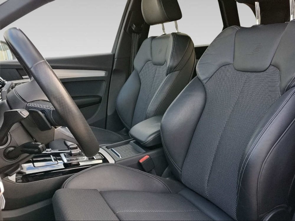 Audi Q5 Sportback usata a Livorno (9)