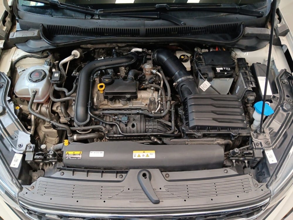 Volkswagen Taigo usata a Bologna (11)
