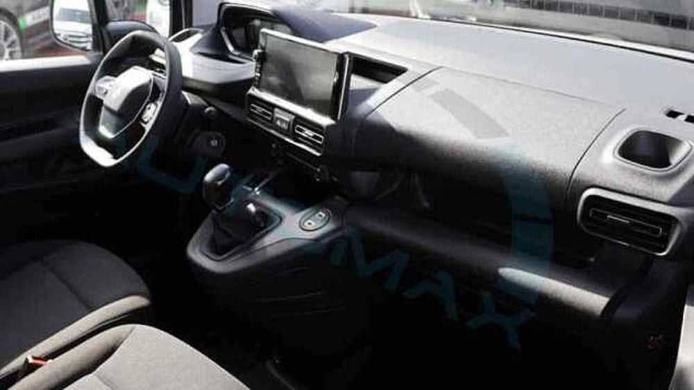 Peugeot Partner Furgone nuova a Brescia (11)