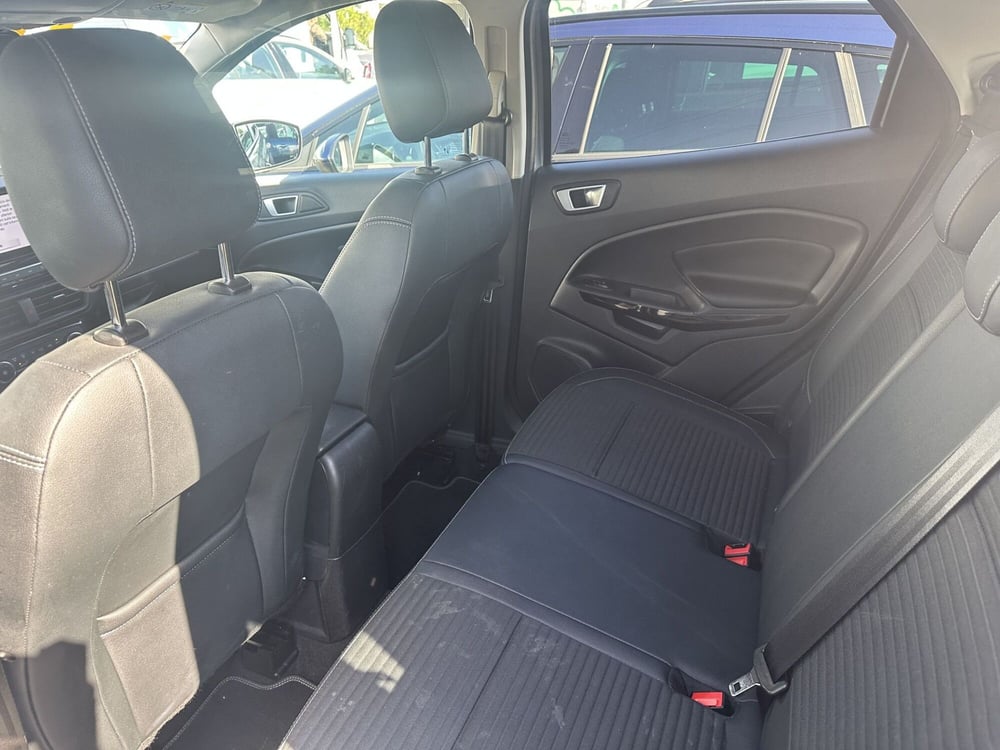 Ford EcoSport usata a Milano (11)