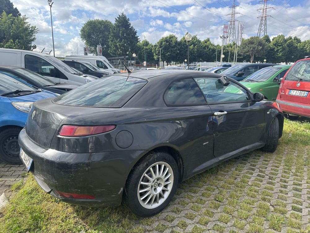 Alfa Romeo GT usata a Milano (5)