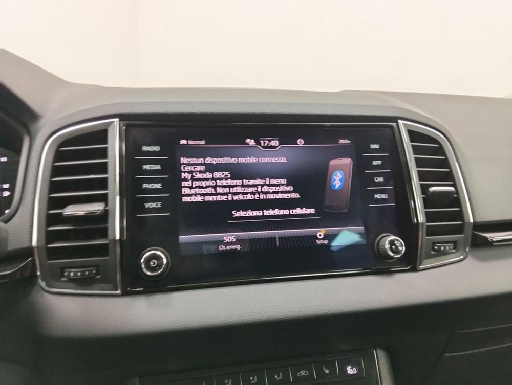 Skoda Karoq usata a Como (15)