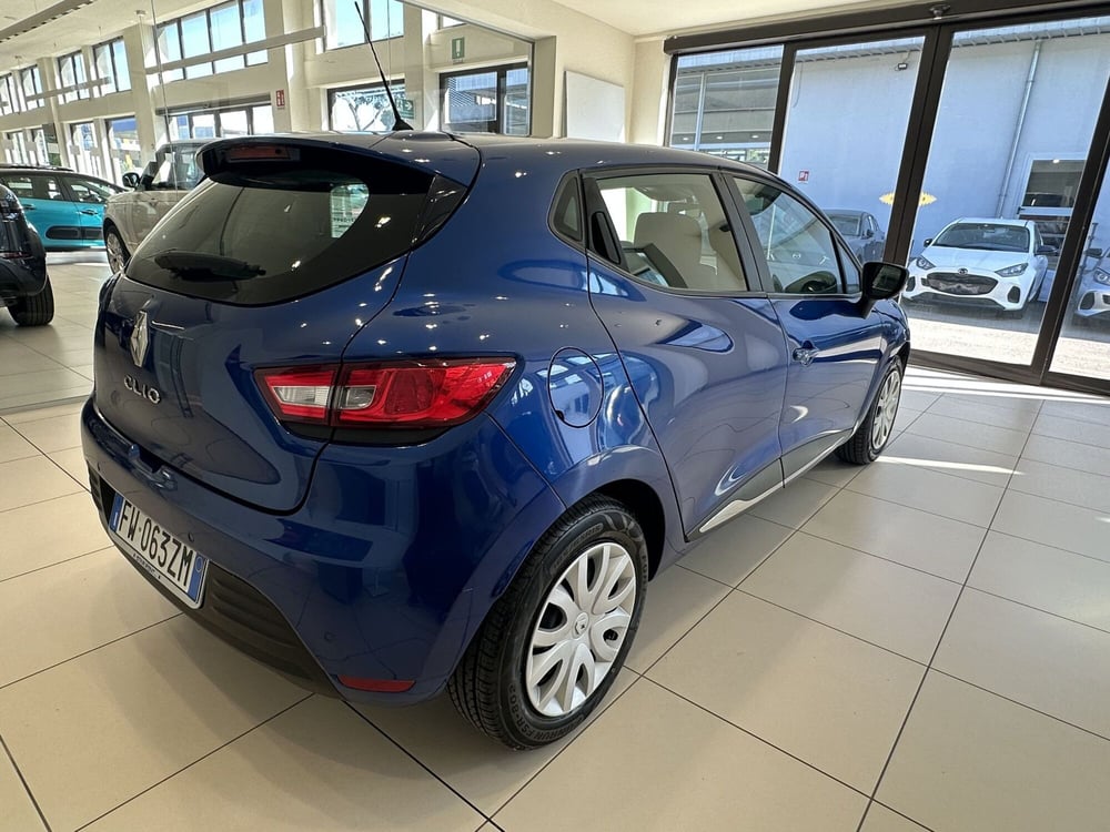 Renault Clio usata a Latina (4)