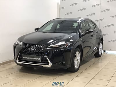 Lexus UX Hybrid Business del 2020 usata a San Mauro Torinese