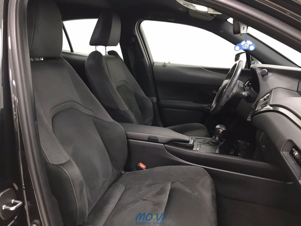 Lexus UX usata a Torino (10)