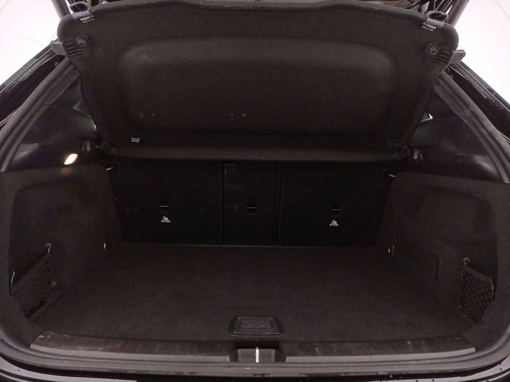 Mercedes-Benz GLA SUV usata a Lecce (14)
