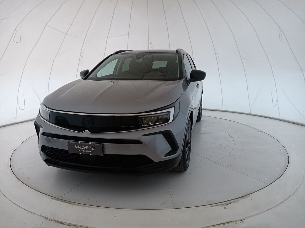 Opel Grandland usata a Lecce