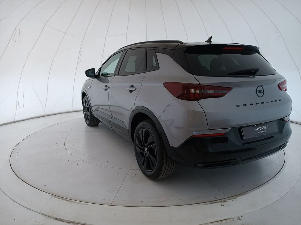 Opel Grandland usata a Lecce (4)
