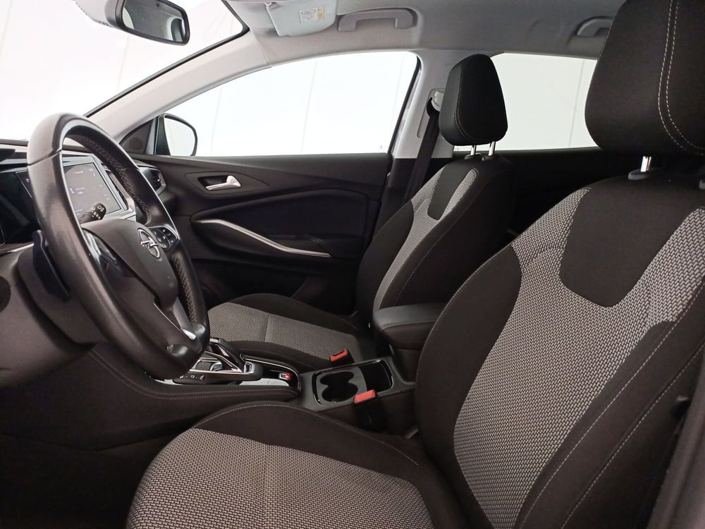 Opel Grandland usata a Lecce (6)