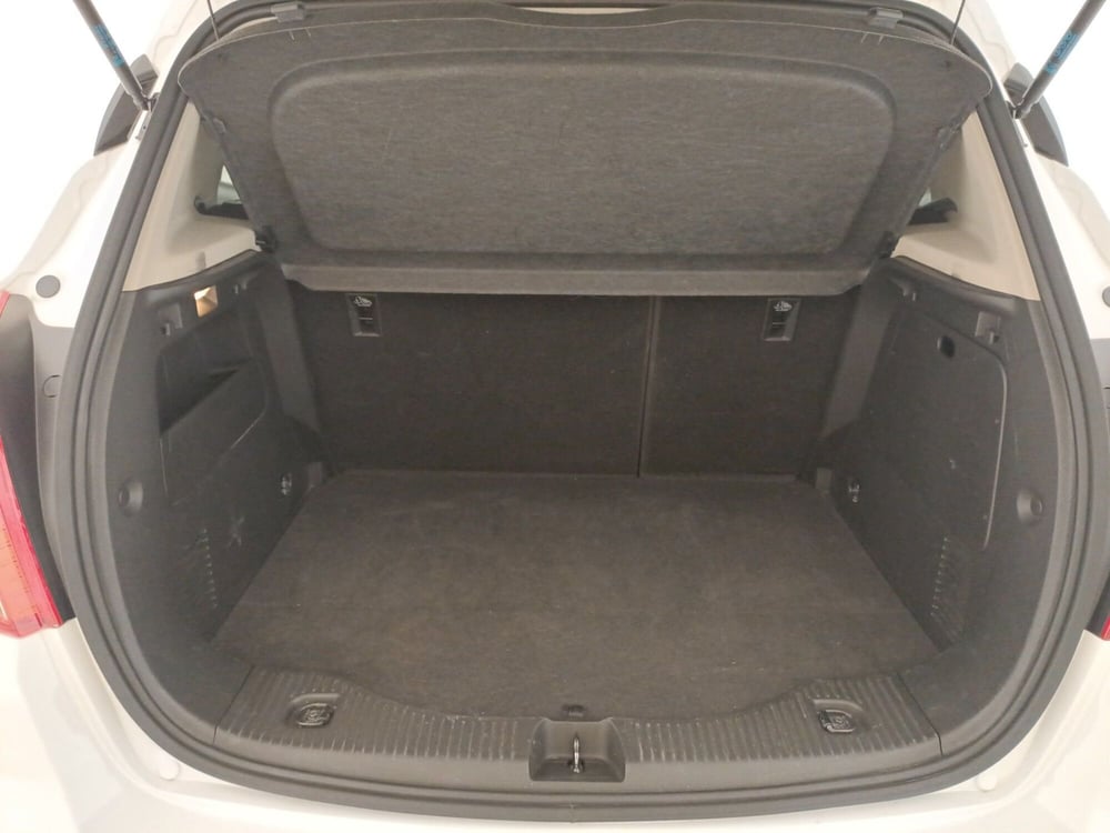 Opel Mokka usata a Bari (13)