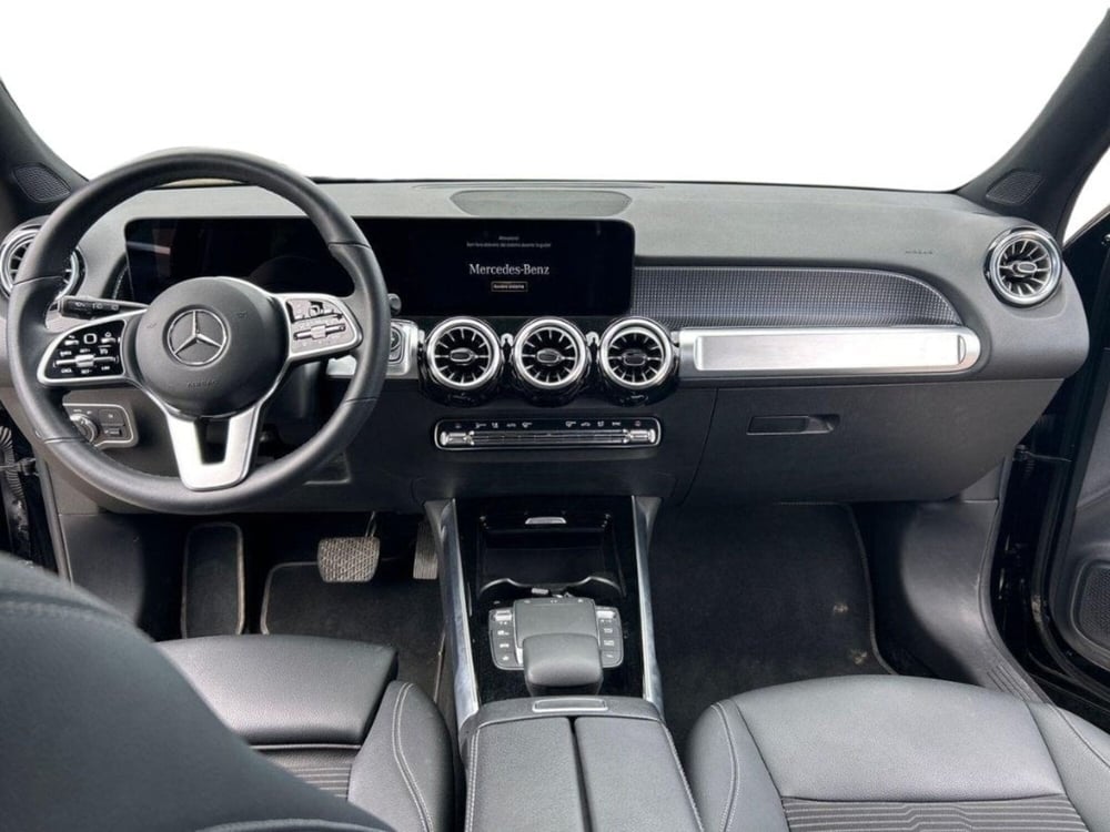 Mercedes-Benz GLB usata a Bari (5)