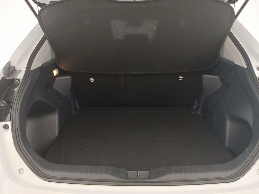 Toyota Yaris Cross usata a Bari (13)