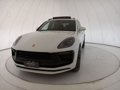 Porsche Macan 2.9 GTS 440cv pdk del 2022 usata a Bari
