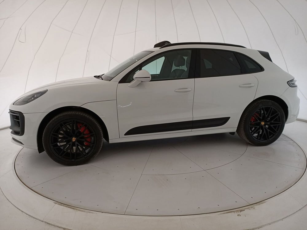 Porsche Macan usata a Bari (2)