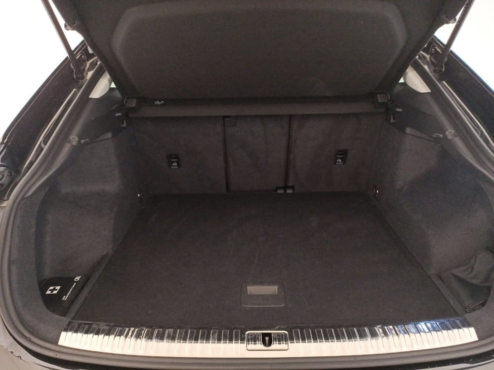 Audi Q3 Sportback usata a Bari (13)