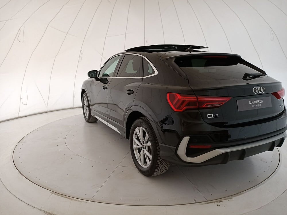 Audi Q3 Sportback usata a Bari (4)
