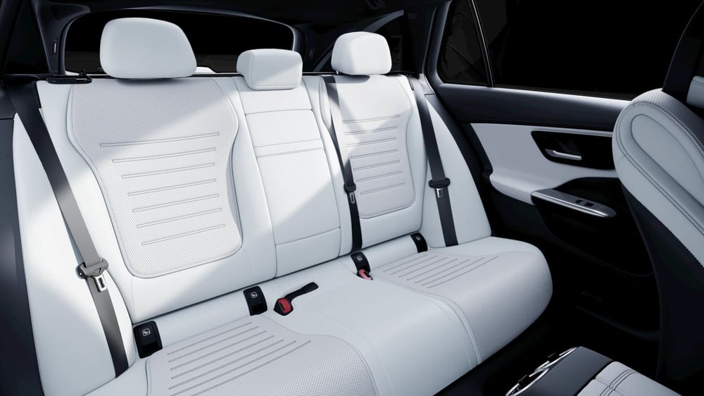 Mercedes-Benz Classe C Station Wagon nuova a Milano (6)
