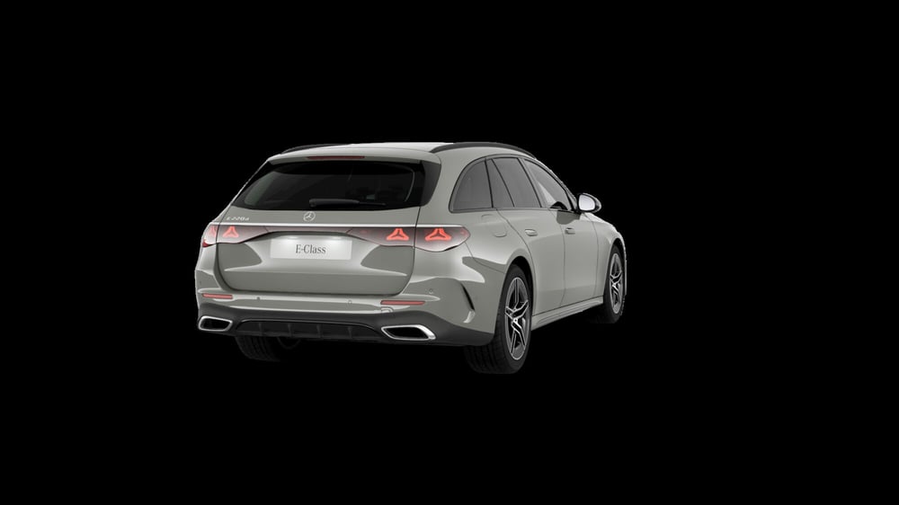 Mercedes-Benz Classe E Station Wagon nuova a Milano (4)