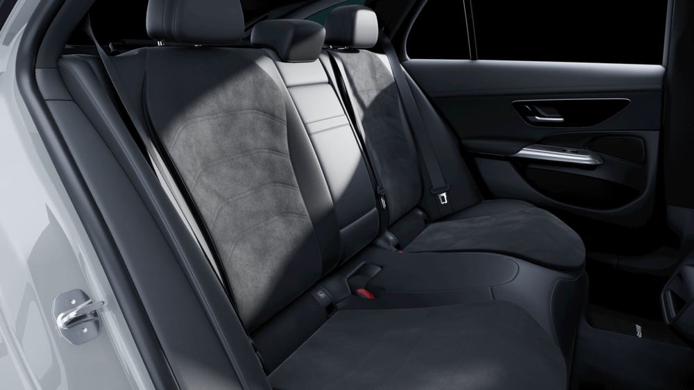 Mercedes-Benz Classe E Station Wagon nuova a Milano (6)