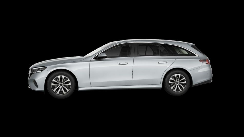 Mercedes-Benz Classe E Station Wagon nuova a Milano (2)