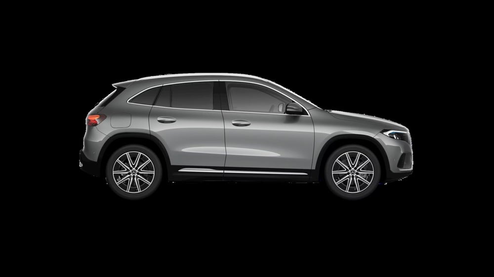 Mercedes-Benz EQA nuova a Milano (2)