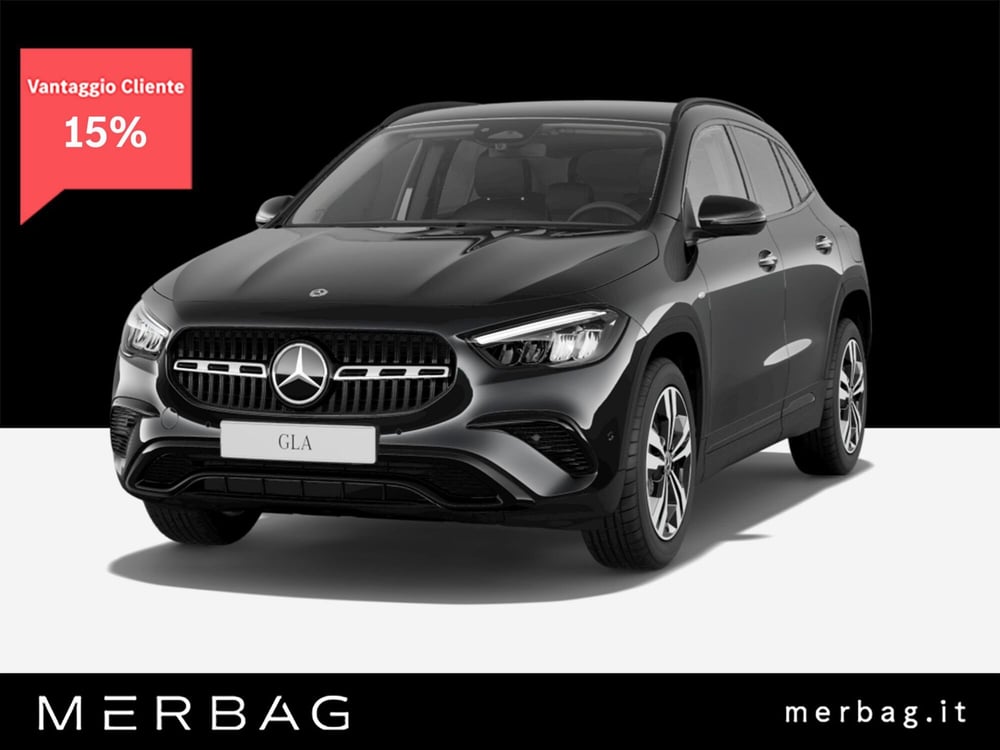 Mercedes-Benz GLA SUV nuova a Milano