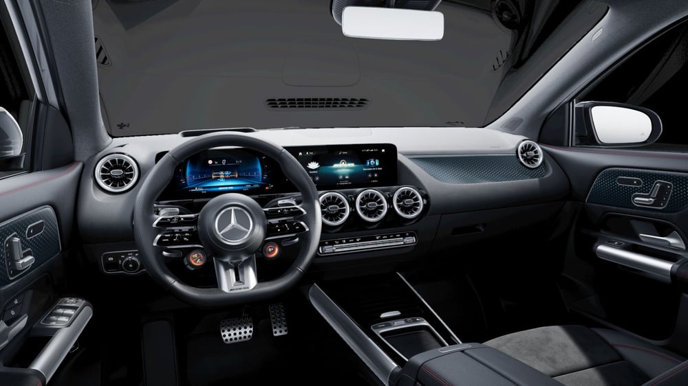 Mercedes-Benz GLA SUV nuova a Milano (7)