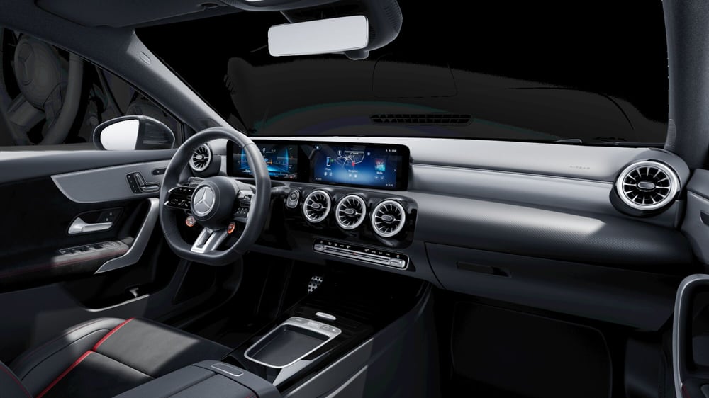 Mercedes-Benz Classe A nuova a Milano (5)