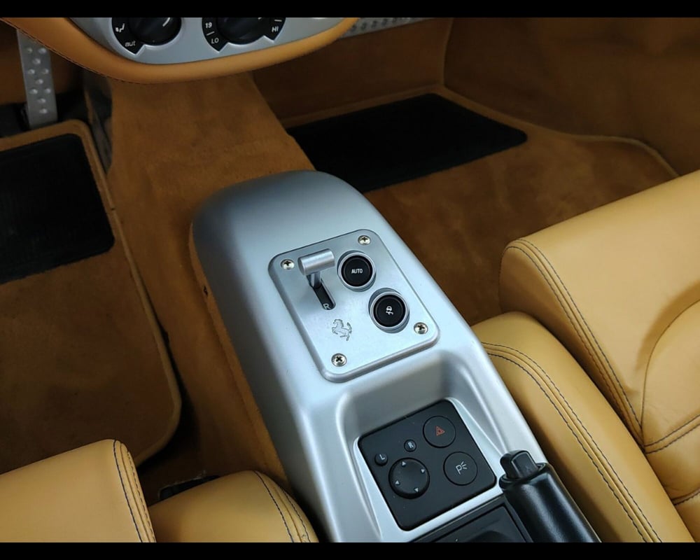 Ferrari 360 Coupé usata a Verona (14)