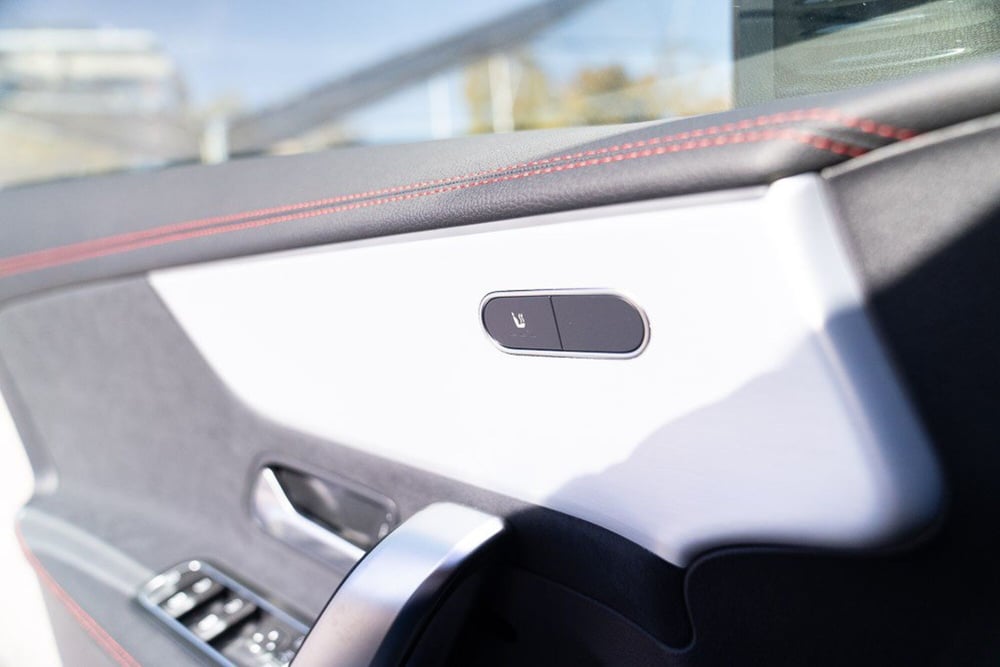 Mercedes-Benz CLA Shooting Brake nuova a Chieti (12)