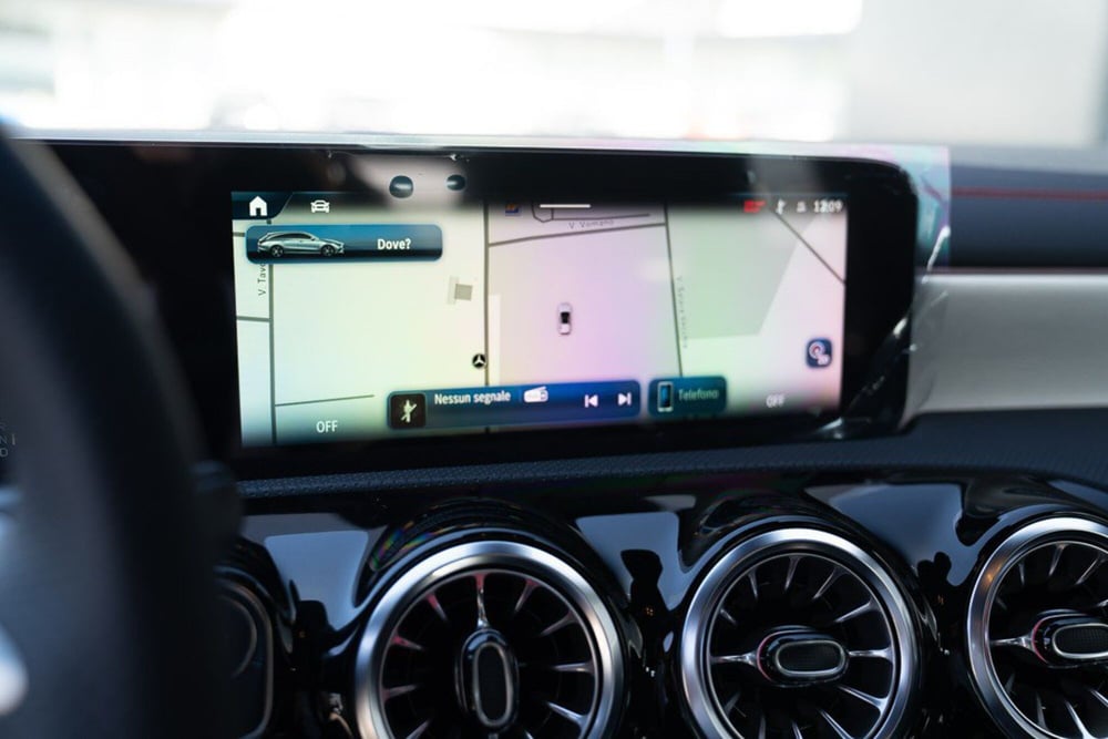 Mercedes-Benz CLA Shooting Brake nuova a Chieti (14)