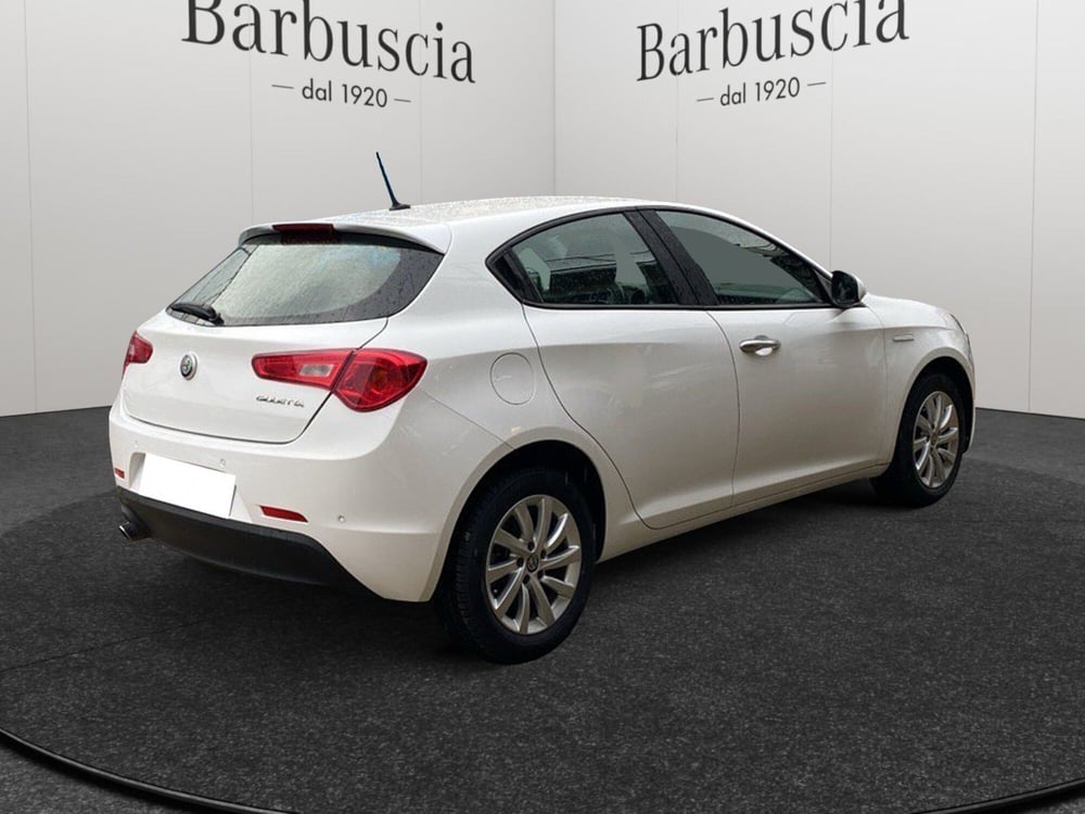 Alfa Romeo Giulietta usata a Pescara (3)