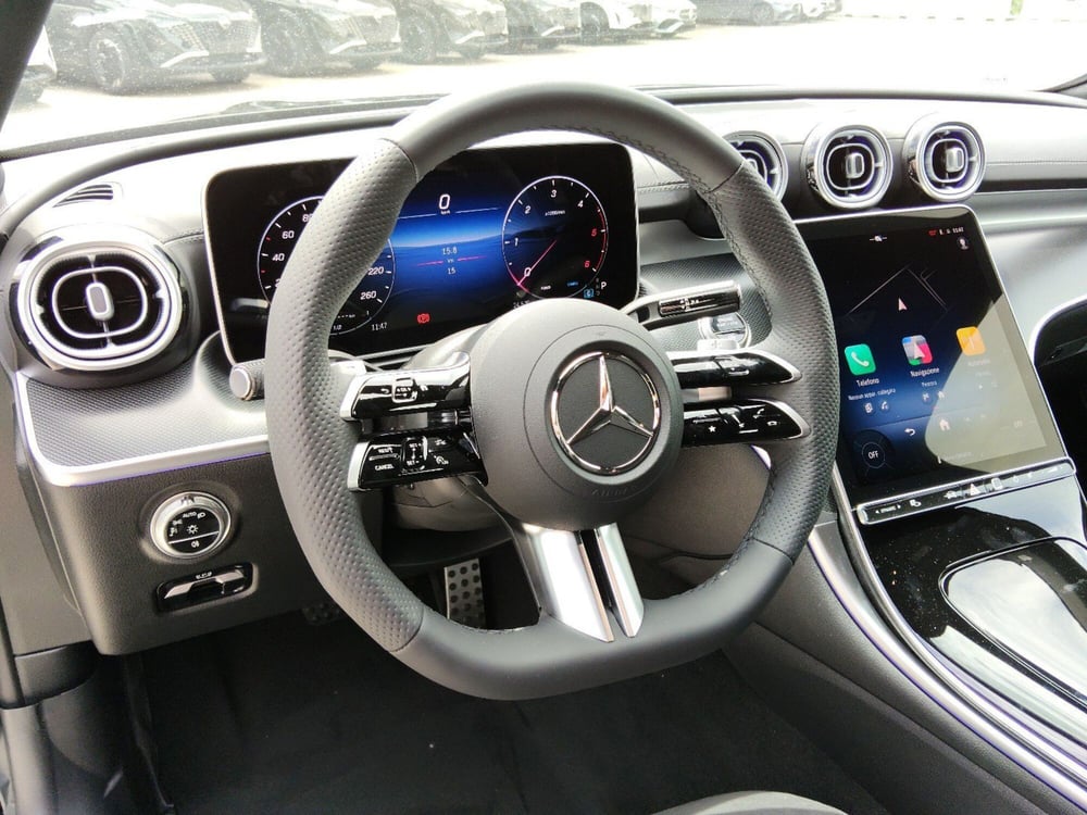 Mercedes-Benz Classe C nuova a Pescara (15)