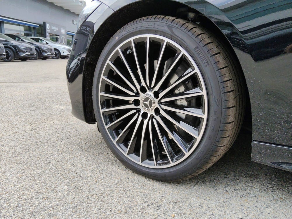 Mercedes-Benz Classe C nuova a Pescara (9)